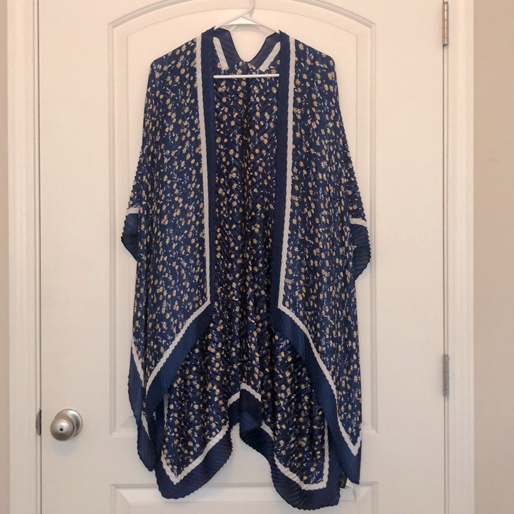 Banana Republic Cover Up OS